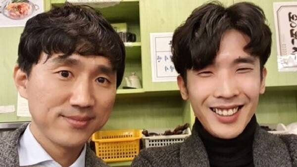 - 금강선 스마일게이트 본부장과 이다