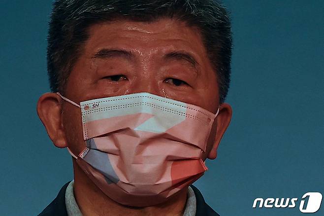 26일(현지시간) 차이잉원 대만 총통에 대한 중간평가로 불리는 지방선거가 실시된 가운데 민진당에서 타이베이 시장 선거 후보로 나온 천시중 보건부 전 장관은 26일(이하 현지시간) 패배를 시인했다. ⓒ 로이터=뉴스1 ⓒ News1 정윤영 기자