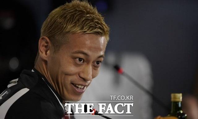 일본 축구스타 혼다 케이스케는 27일 자신의 SNS를 통해 "자신을 믿어라. 괜찮다"라며 코스타리카전에 출격하는 일본 축구 국가대표팀을 격려했다. /리우데자네이루(브라질)=AP.뉴시스