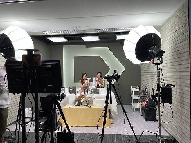 11번가의 라이브커머스 촬영 현장. <사진=11번가>