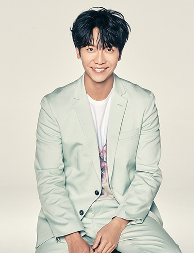 Singer Lee Seung-gi [HOOK ENTERTAINMENT]