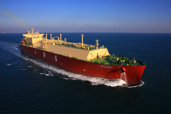 LNG 선적시험을 준비 중인 LNG 운반용 국적선 ‘SK세레니티호’ (사진=삼성중공업)