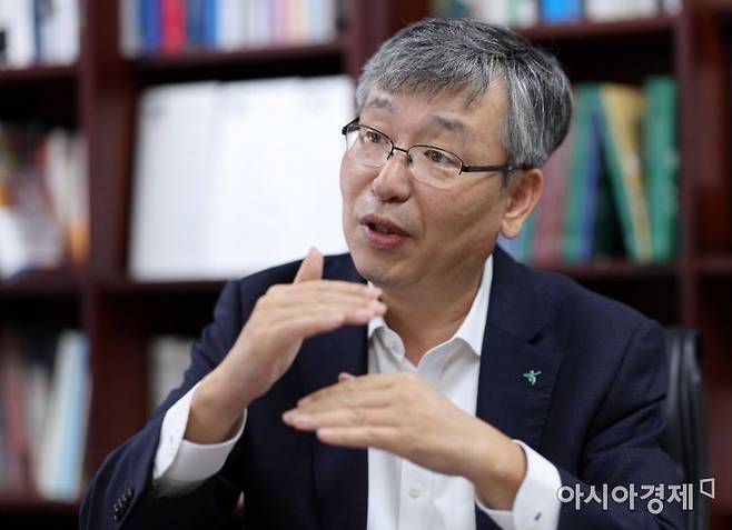 인터뷰_정중호 하나은행 하나금융경영연구소장./김현민 기자 kimhyun81@