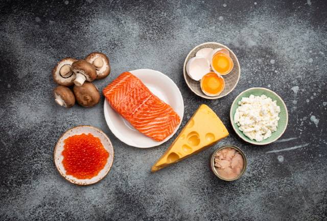 비타민D는 조기 사망 위험을 낮추는 데 도움을 준다. 사진은 비타민D가 풍부한 음식들./사진=게티이미지뱅크