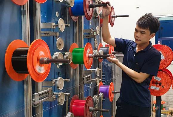 LS전선아시아가 자회사인 베트남 호찌민市 LSCV에 약 68억원을 투자해 랜 케이블(UTP) 설비를 증설했다. [사진=LS전선]