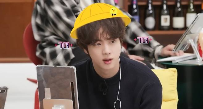 "너무 잘생겼어요" 방탄소년단 진, 멤버들도 감탄 '아름다운 얼굴'