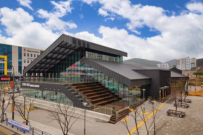 용인 남사도서관 [경기관광공사 제공]