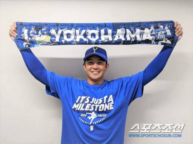 메이저리그 진출 대신 요코하마 잔류를 결정한 마무리 투수 야마사키. 마무리 투수로는 이례적으로 6년 장기계약을 했다. 사진출처=요코하마 베이스타즈 SNS
