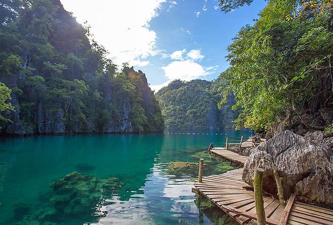 Kayangan Lake-TPB  (사진제공 : 필리핀 관광부)