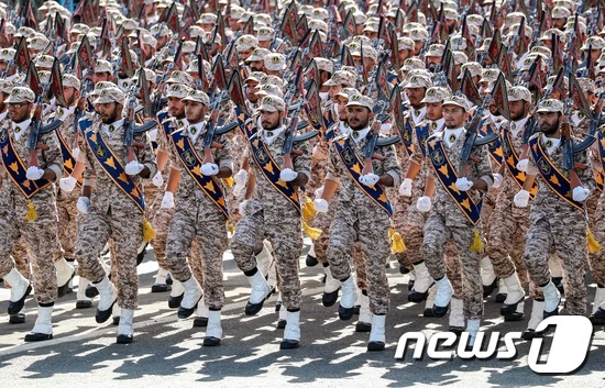 이란의 정예 혁명수비대(IRGC). ⓒ AFP=뉴스1