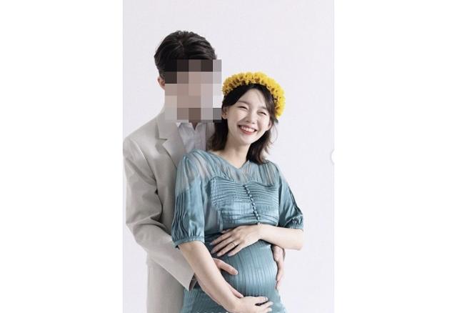 'SBS 최연소 아나운서'라는 수식어로 화제를 모았던 김수민이 출산 소식을 전했다. 김수민 SNS