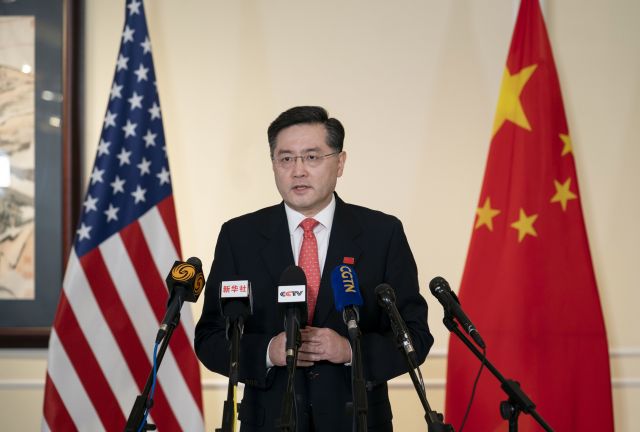 친강 미국 주재 중국대사가 지난해 7월 워싱턴DC에 도착해 기자회견을 하는 모습. 신화연합뉴스