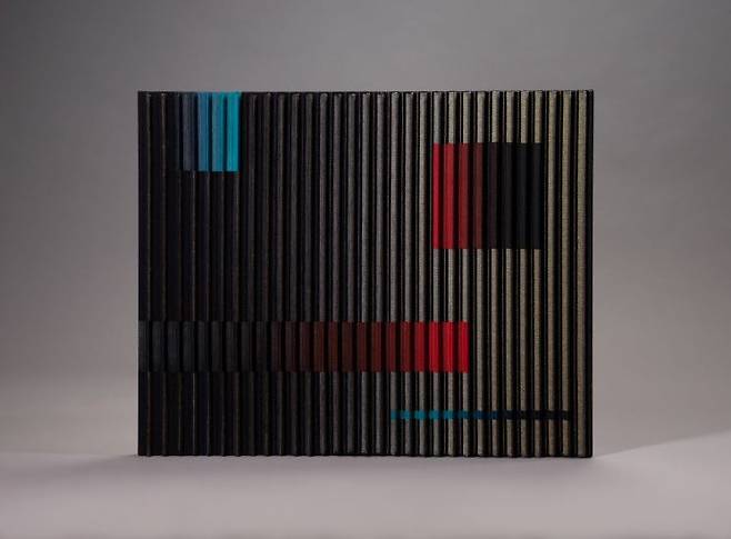 시간의 매트릭스_B_Geo2, 2022, 직조부조, 아크릴페인팅, 86.5x83x5cm   [사진 제공= 문보리 작가]