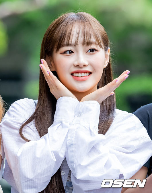 [OSEN=민경훈 기자]그룹 이달의 소녀 (LOONA) 츄가 포즈를 취하고 있다. 2022.07.01 / rumi@osen.co.kr