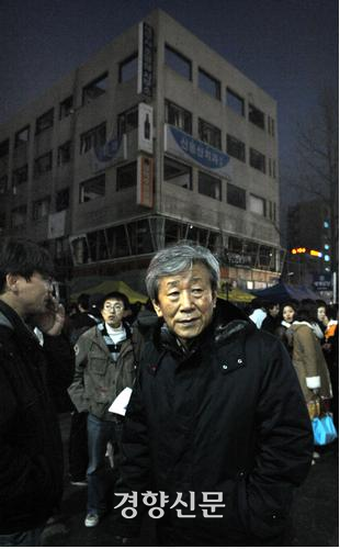 2009년 1월 21일 조세희 작가가 서울 용산 참사 현장을 찾았다. 경향신문 자료사진