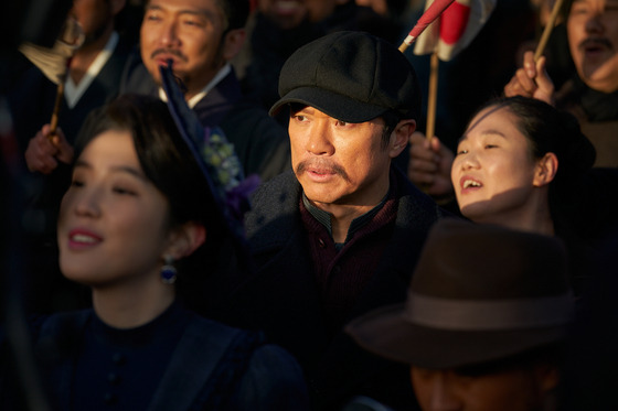 Jung Sung-hwa as independence fighter Ahn Jung-geun during a scene of new musical movie "Hero" [CJ ENM]