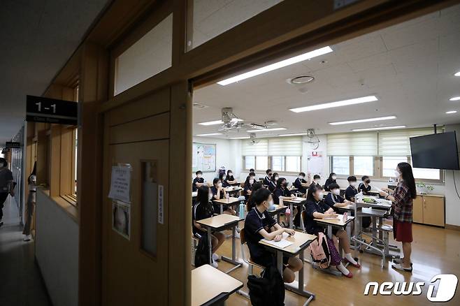 한 중학교 교실의 모습. /뉴스1 ⓒ News1 이승배 기자