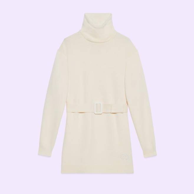 양모 70%, 캐시미어 30%로 보온성과 가벼움을 살린 스웨터는 260만 원, Gucci.