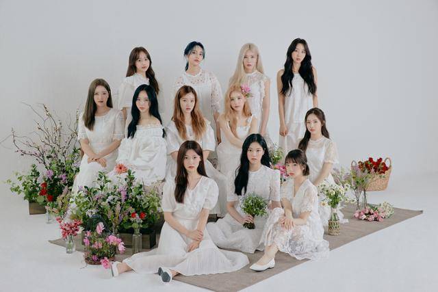 그룹 이달의 소녀가 멤버 츄의 퇴출 논란 속 내년 1월 예정된 컴백 일정을 무기한 연기했다. 블록베리크리에이티브 제공