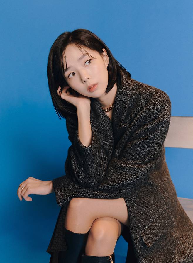 넷플릭스 더 패뷸러스 배우 채수빈