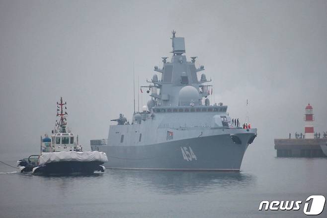 러시아 북해함대 소속 호위함 '고르슈코프 제독함' 2019.04.21 ⓒ AFP=뉴스1 ⓒ News1 정윤미 기자