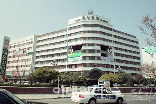 대전 유성 온천관광특구 내 유성호텔 전경. (사진=대전 유성구 제공)