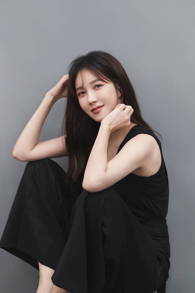 배우 이지아
