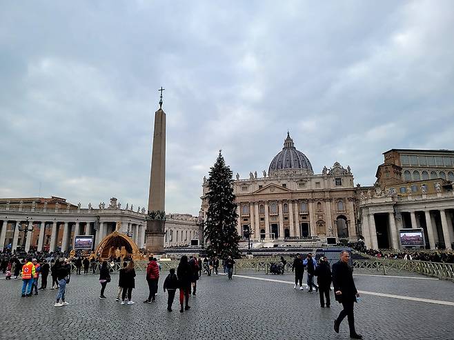 세계에서 가장 큰 성당인 성 베드로 성당.