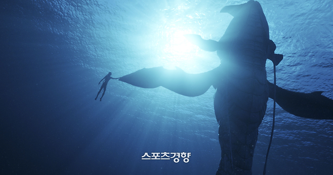 5주 연속 박스 오피스 1위에 성공한 영화 ‘아바타: 물의 길’.경향DB.