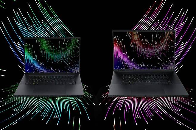 미니 LED가 적용된 레이저 블레이드 16 및 18. 출처=레이저