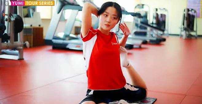 유튜브 채널 'Olivia Natasha- YuMi Space DPRK daily' 일부 캡처