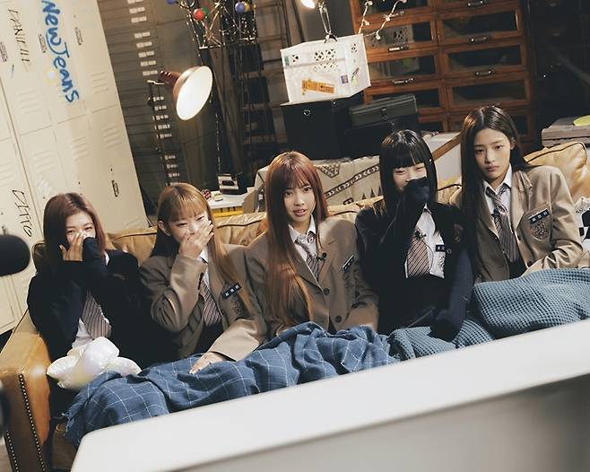 왼쪽부터 다니엘, 해린, 혜인, 하니, 민지. 어도어 제공