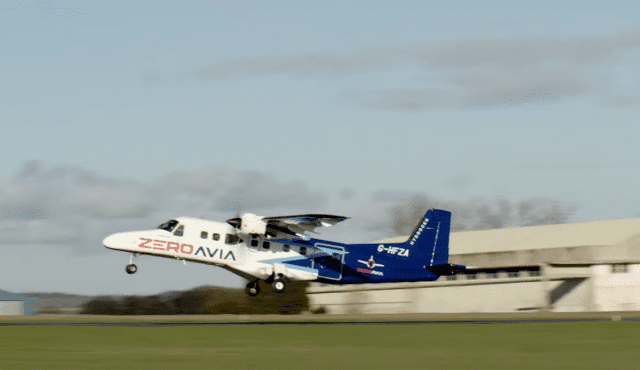 시험 비행 중인 제로비에아 수소전기 비행기 (사진=제로이비아 유튜브 채널 갈무리)