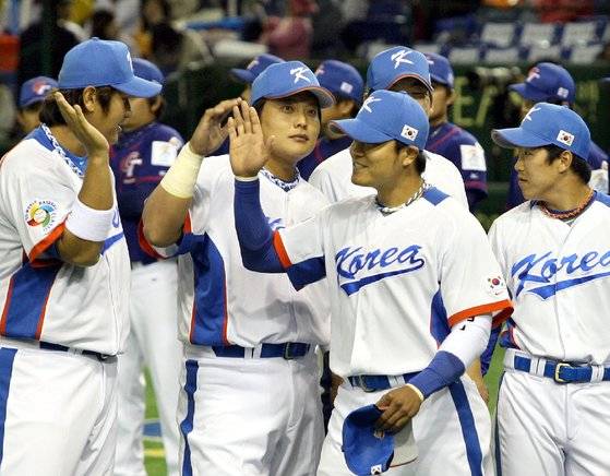 2009 WBC 준우승의 주역인 1982년생 동갑내기 이대호(왼쪽부터), 김태균, 추신수, 정근우.