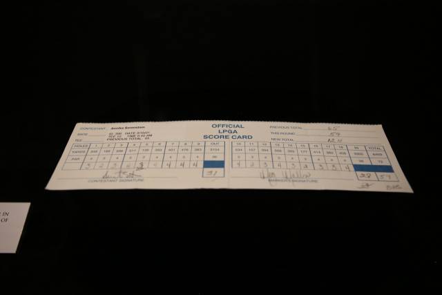 세계 골프 명예의 전당에 전시돼 있는 안니카 소렌스탐의 59타 스코어카드. 사진=김세영 기자