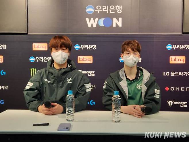 왼쪽부터 브리온의 최우범 감독, 엄성현.&nbsp; &nbsp;쿠키뉴스 DB