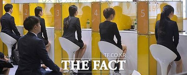 고용노동부는 29일 실업급여 수급자의 도덕적 해이를 최소화하기 위해 고용서비스 고도화 방안을 발표했다. /더팩트 DB