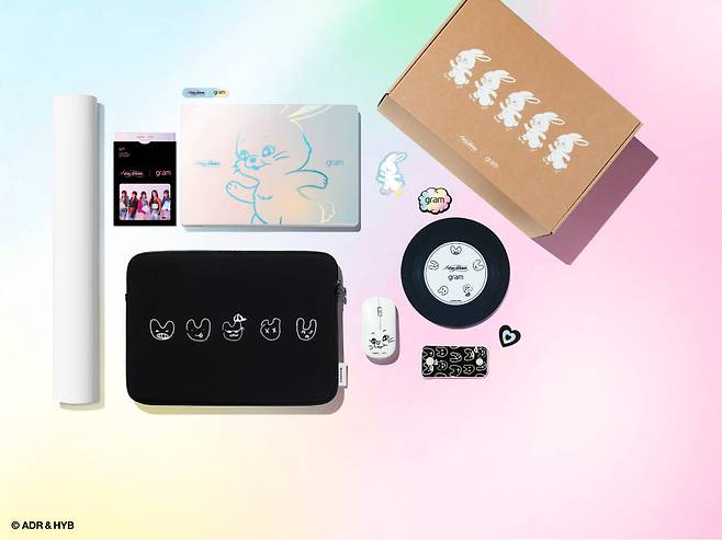 2023년형 그램 신제품 LG 그램 스타일 뉴진스 에디션. [자료:LG전자]