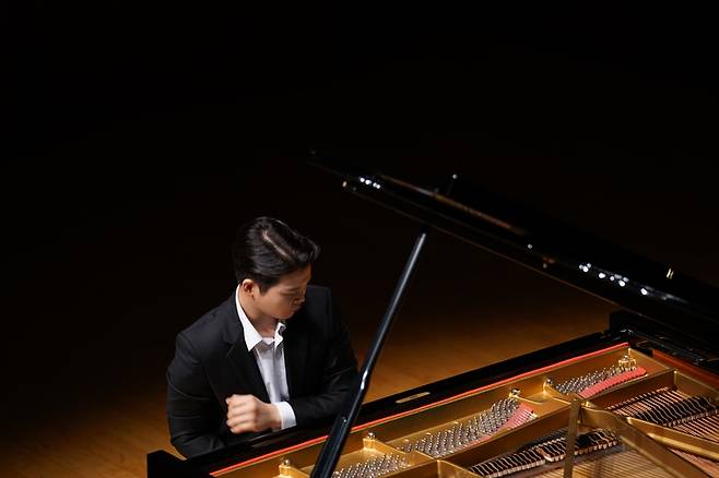 [서울=뉴시스] 피아니스트 김민준 (사진=리음아트&컴퍼니 제공) 2023.01.29. photo@newsis.com *재판매 및 DB 금지