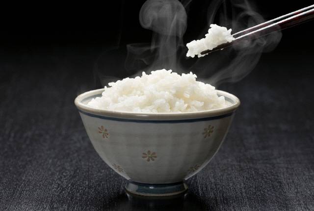 '밥심'은 과학적으로 맞는 말이다. 아침을 먹어야 몸, 뇌에 에너지를 공급해 일, 두뇌 활동에 효율이 오른다. [사진=클립아트코리아]
