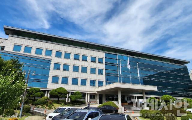 ▲경기도교육청 청사 전경. ⓒ프레시안(전승표)