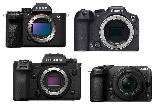 2022년 판매된 최신 미러리스 카메라. 출처 = 소니·캐논·니콘·후지필름