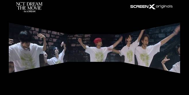 지난해 11월 개봉한 영화 '엔시티 드림 더 무비 : 인 어 드림' 스크린X 예고편 캡처