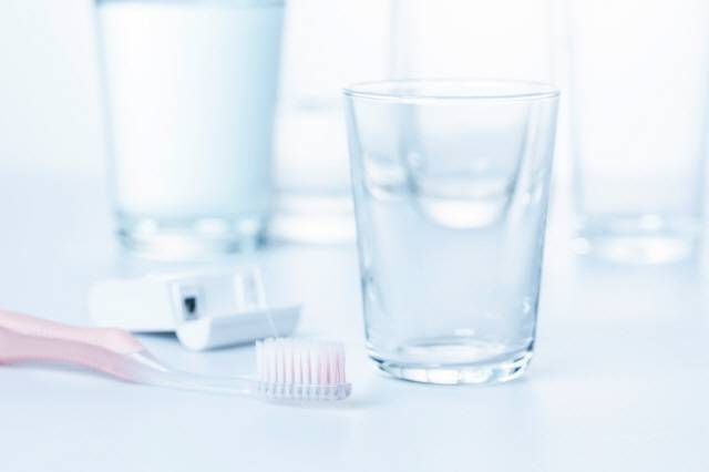 입속 세균은 충치, 잇몸 질환을 일으킬 뿐만 아니라 뇌 건강도 악화시킨다./사진=클립아트코리아