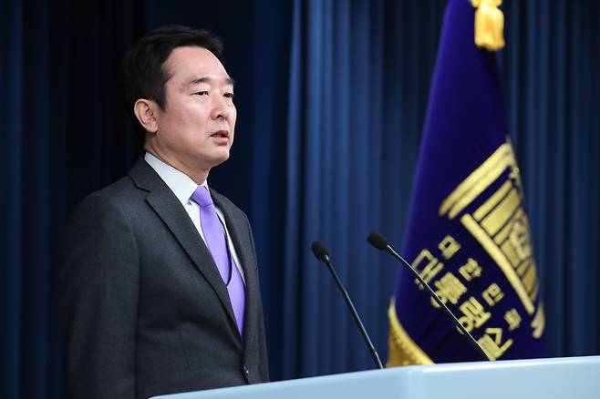 이도운 신임 대통령실 대변인이 5일 오후 용산 대통령실 브리핑룸에서 인사말을 하고 있다. /뉴스1