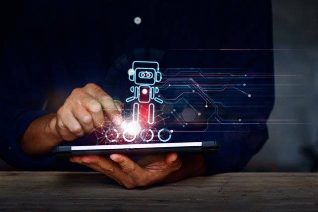 챗GPT와 바드, AI 챗봇 경쟁시대! 게티이미지