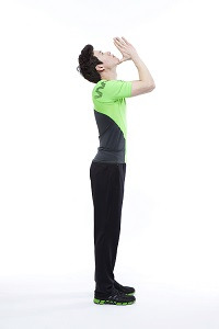 손끝으로 턱 밀어 올리기/사진=강서나누리병원 제공