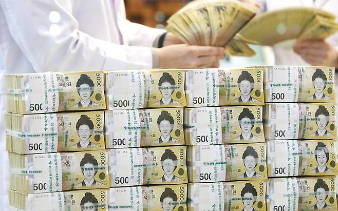 예비비 편성 비율을 어기는 지자체들이 적지 않다.[사진=뉴시스]