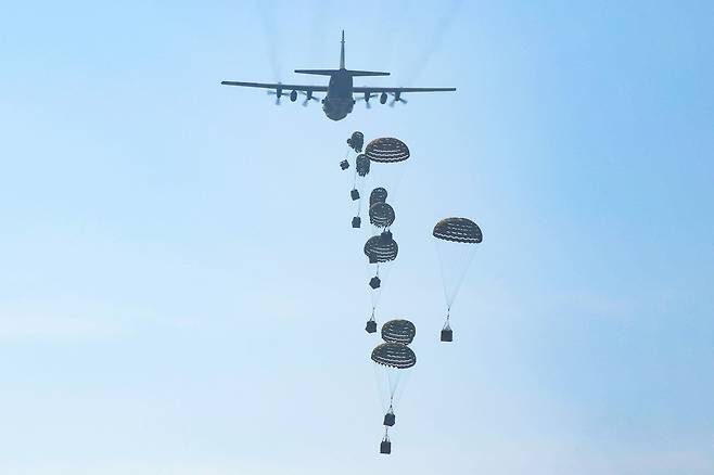 공군 C-130 수송기. (공군 제공)
