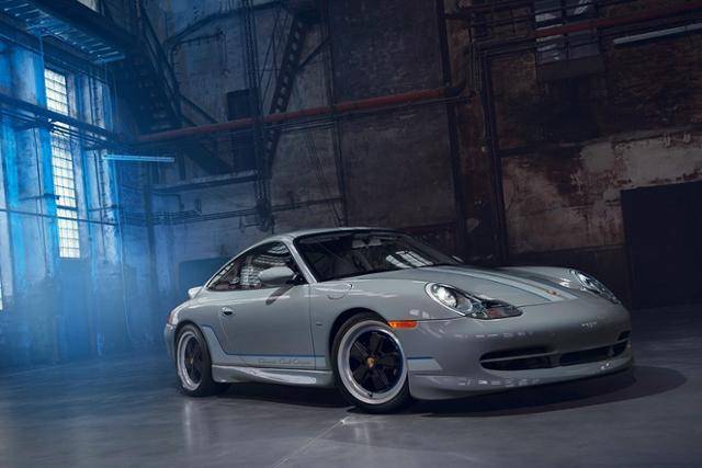 포르쉐 911 클래식 클럽 쿠페